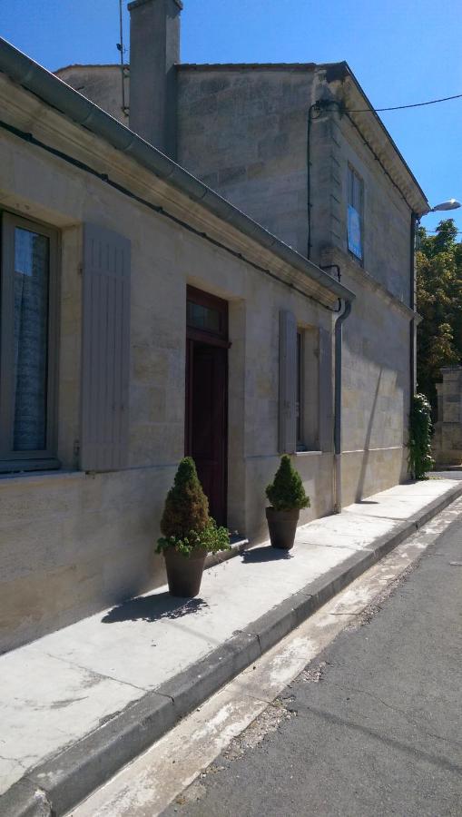 サン・テステフ Au Coeur Des Vignobles Bed & Breakfast エクステリア 写真